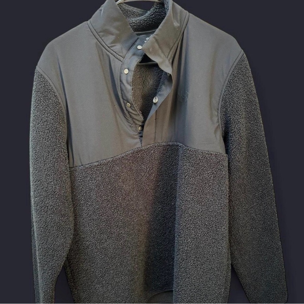 Under Armour Gray Fleece Pullover